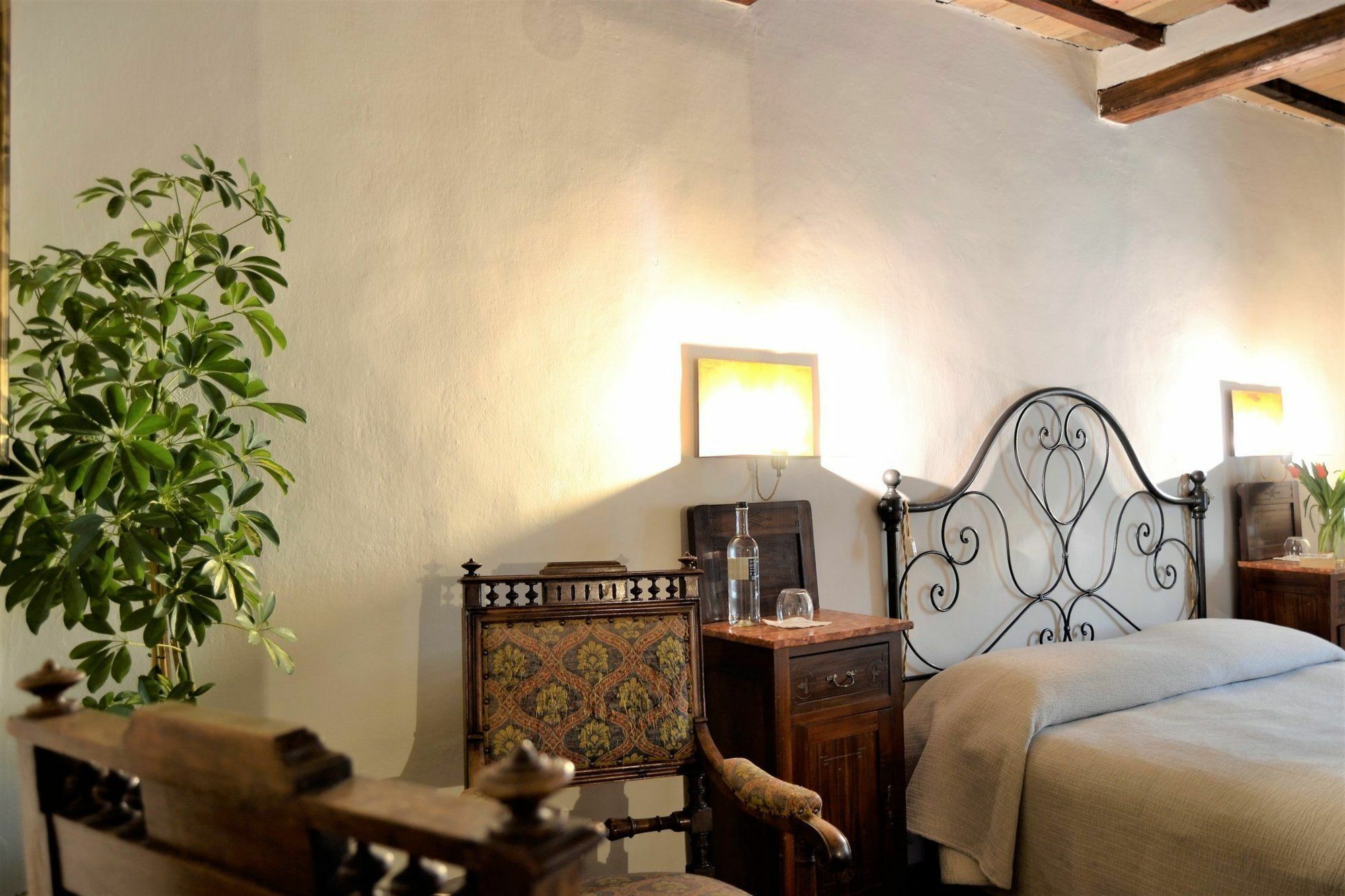 Bed and Breakfast Il Palazzo Del Cardinale Монтальчино Екстер'єр фото